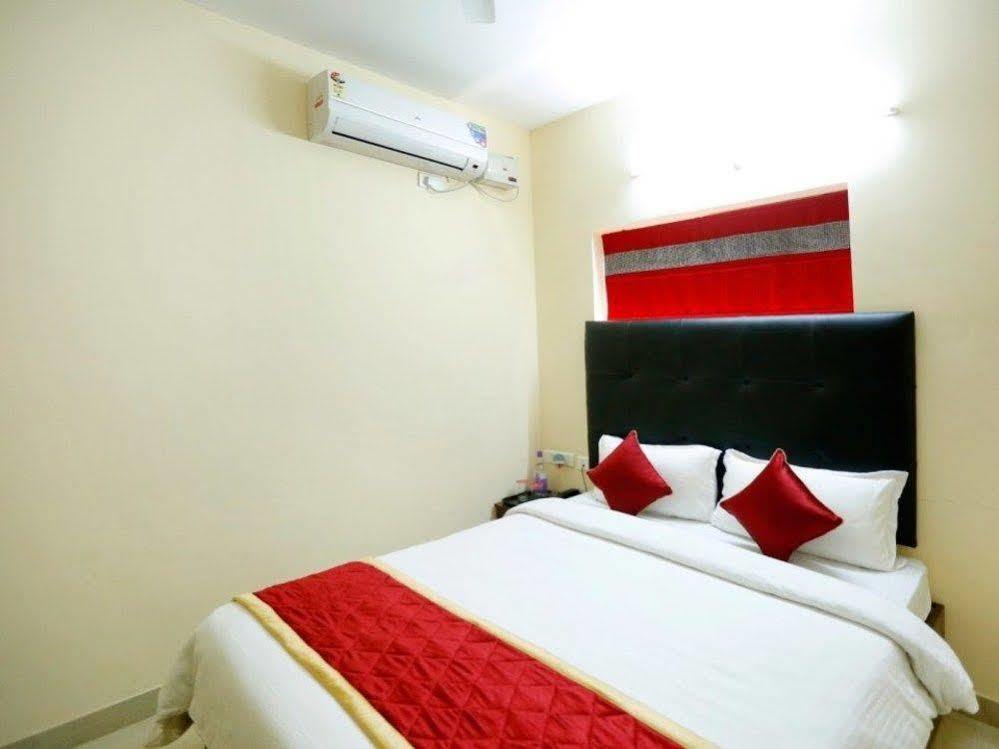 Namo Suites Hyderabad Exterior foto